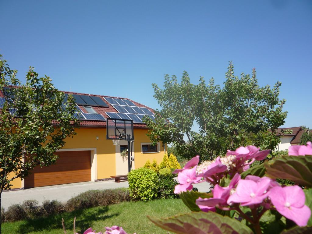 Apartmany Graf Chýně Exterior foto