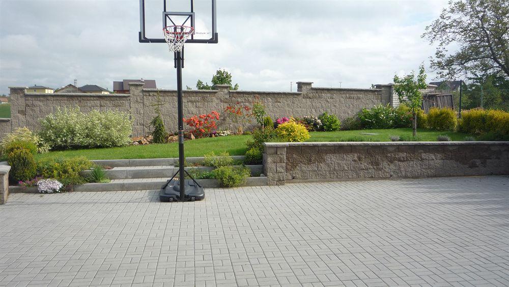 Apartmany Graf Chýně Exterior foto