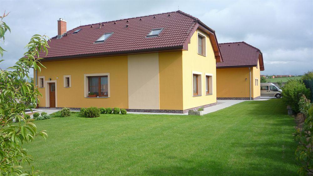 Apartmany Graf Chýně Exterior foto