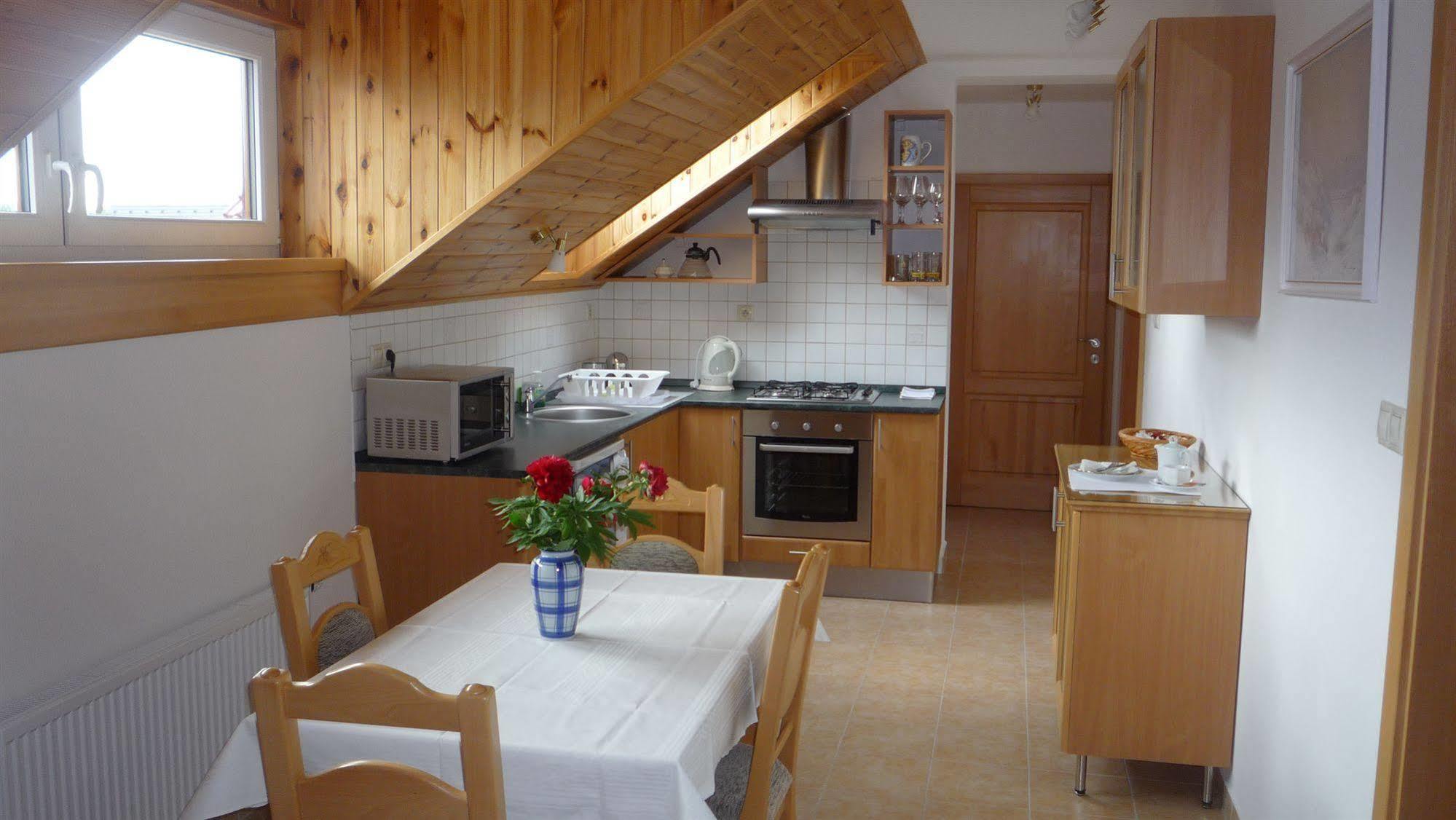 Apartmany Graf Chýně Exterior foto