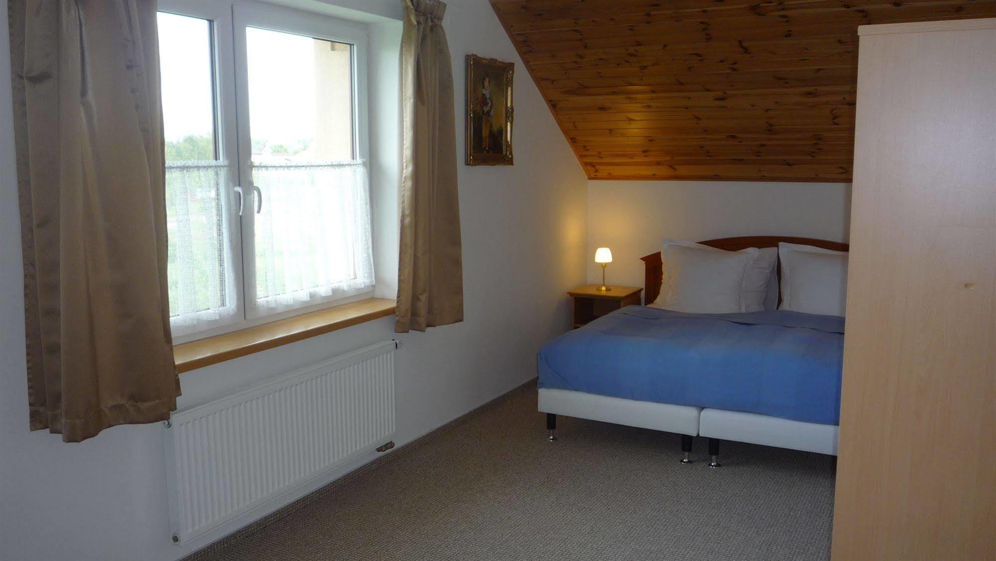 Apartmany Graf Chýně Exterior foto