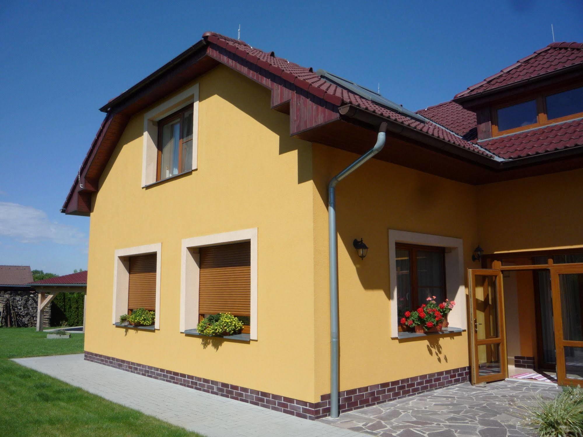 Apartmany Graf Chýně Exterior foto