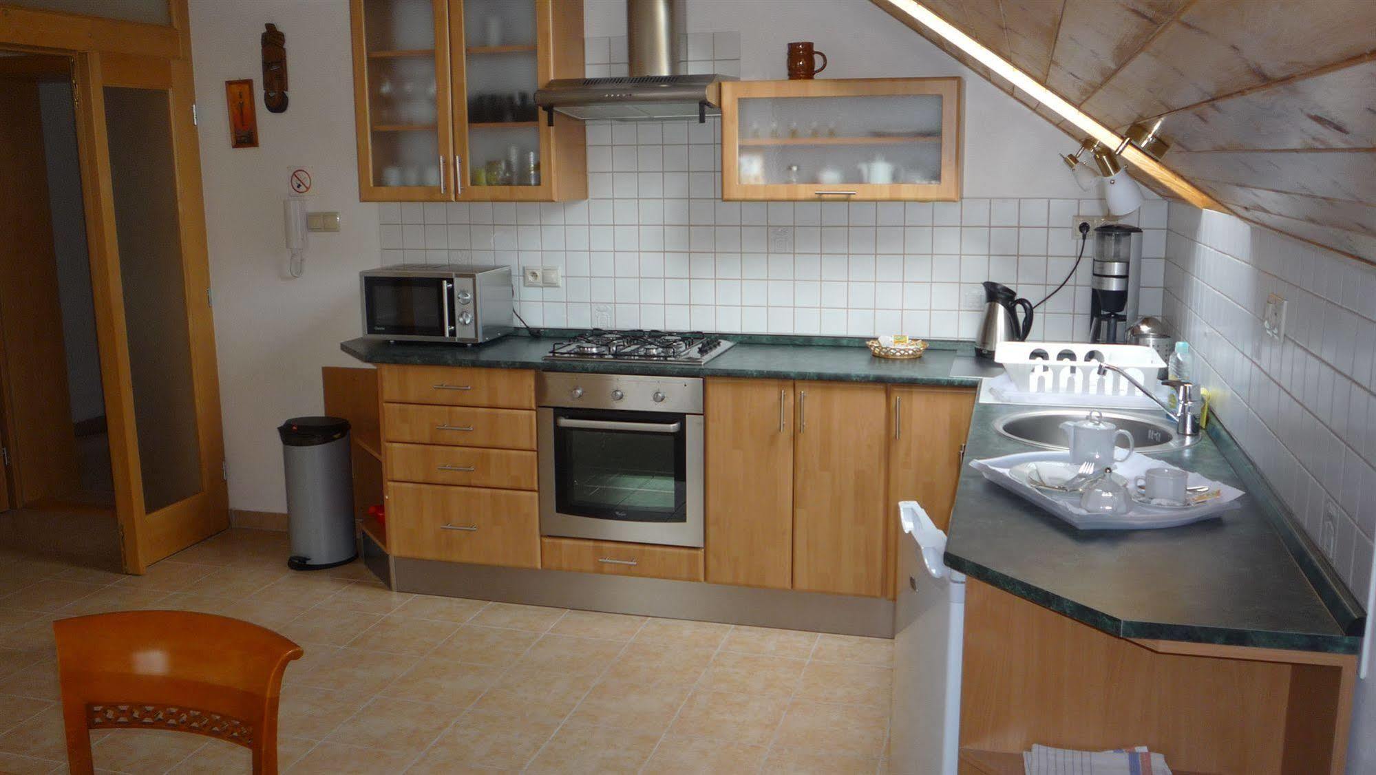 Apartmany Graf Chýně Exterior foto
