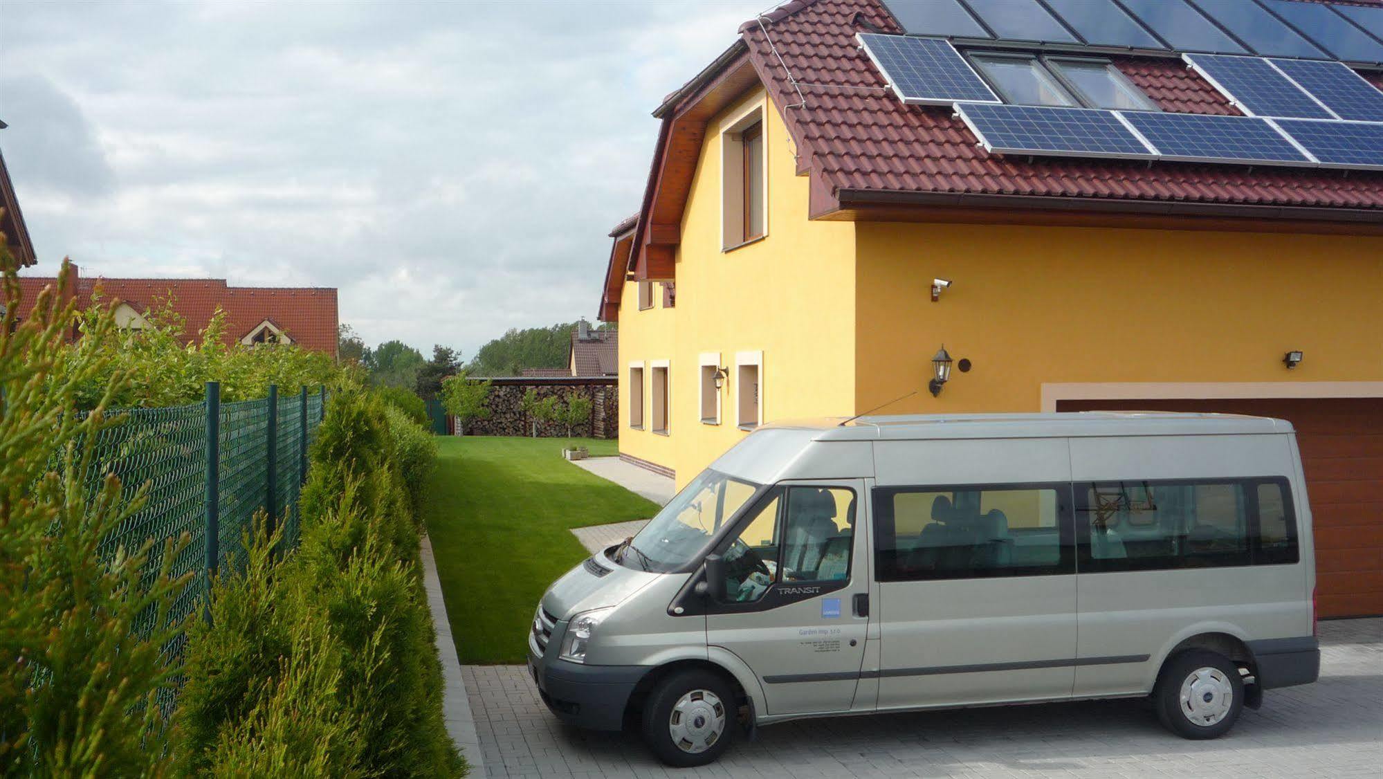 Apartmany Graf Chýně Exterior foto